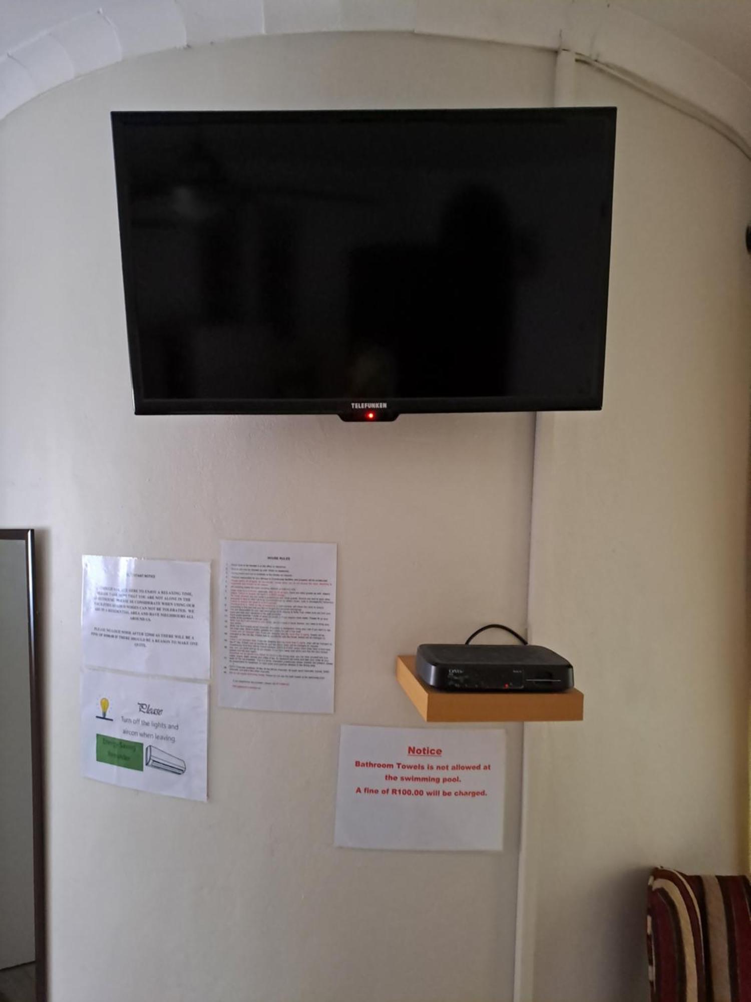 Belle Vue Guesthouse Hartbeespoort Ngoại thất bức ảnh