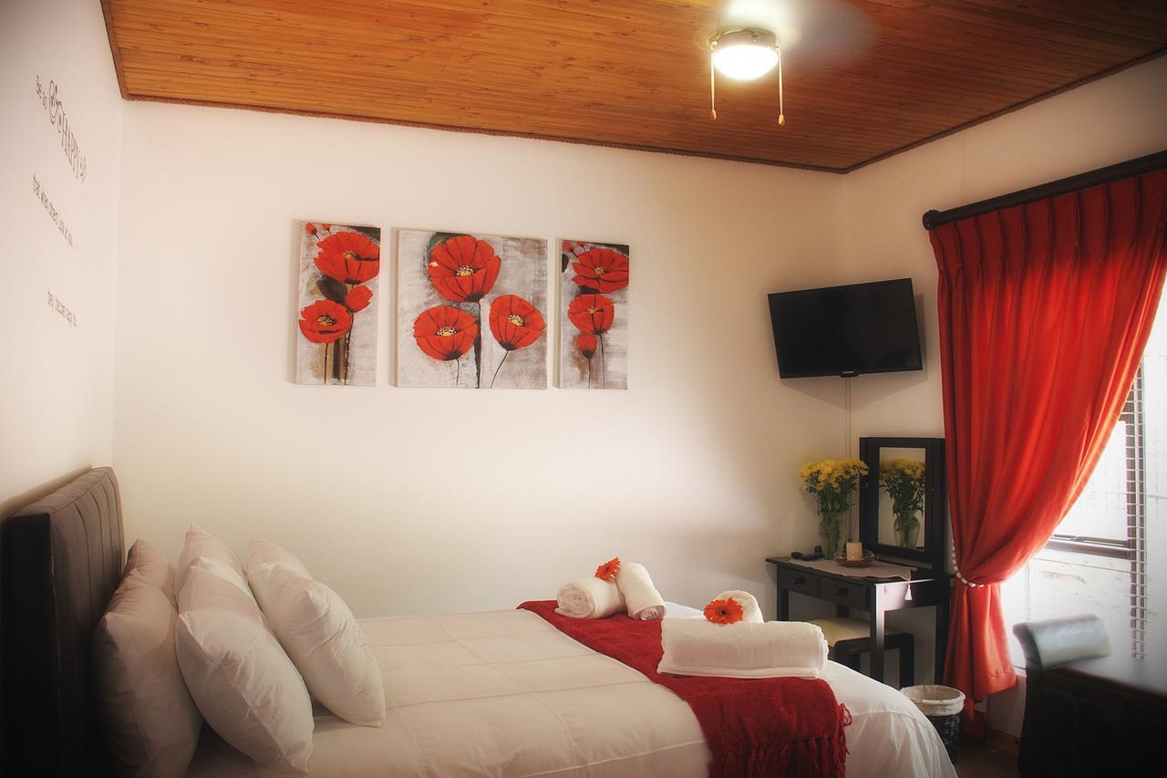 Belle Vue Guesthouse Hartbeespoort Ngoại thất bức ảnh
