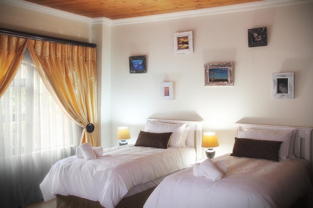 Belle Vue Guesthouse Hartbeespoort Ngoại thất bức ảnh
