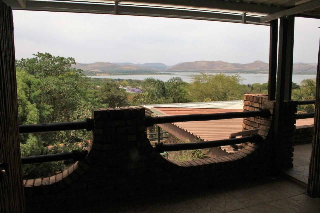 Belle Vue Guesthouse Hartbeespoort Ngoại thất bức ảnh