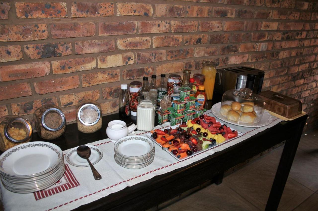 Belle Vue Guesthouse Hartbeespoort Ngoại thất bức ảnh